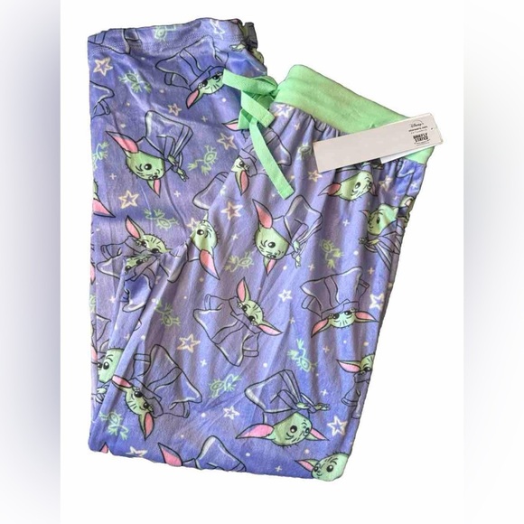 Star Wars Mandalorian the Child Women’s Pajama Fleece Pants, - Picture 3 of 3